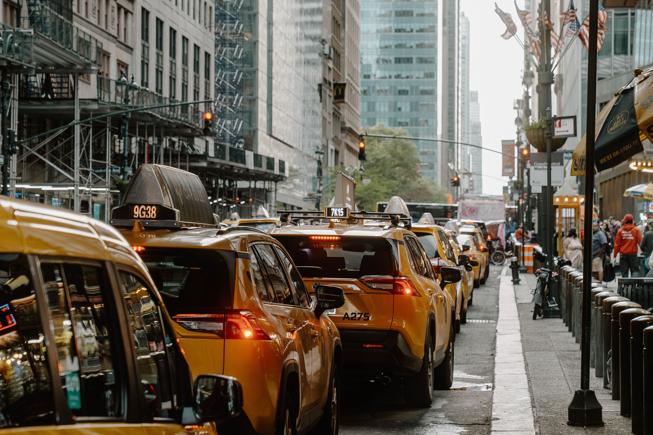 Adam_Firman_01-20_Club_Quarters_NYC_Contextuals-20_optimized_1000